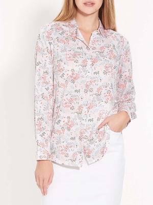 Chemisier fleuri, poitrine standard