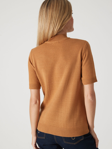 Pull col montant manches courtes