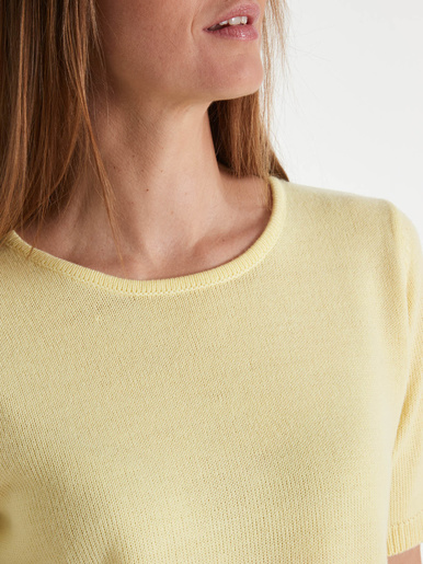 Pull manches courtes encolure ronde