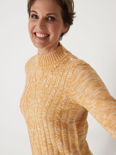 Pull col montant maille torsadée