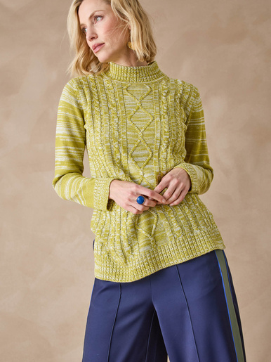 Pull col montant maille torsadée