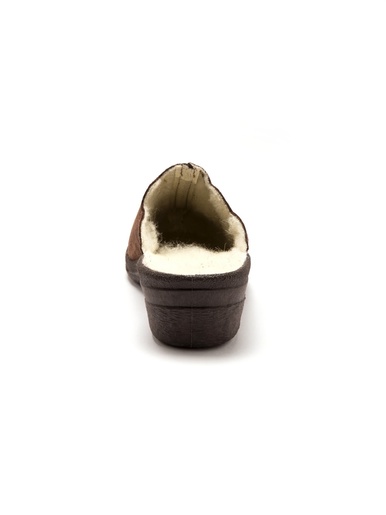 Sabots cuir fourrés laine majoritaire