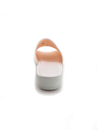Mules brodées doublure éponge