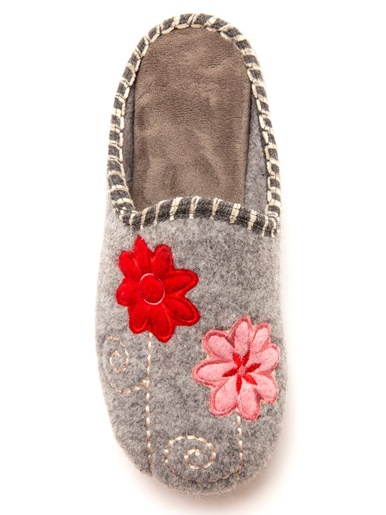 Mules brodées
