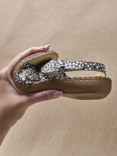 Sandales ultra souples en cuir