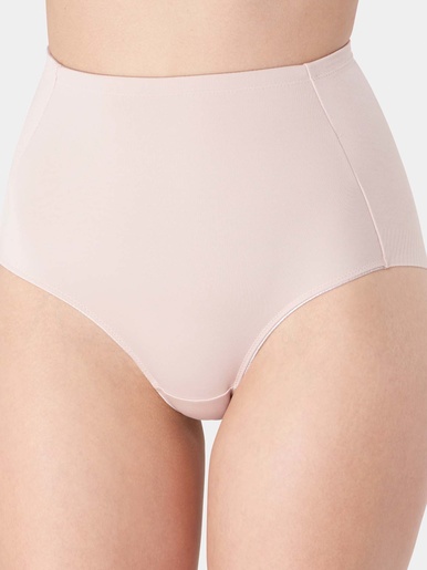 Triumph International Medium Shaping Series Highwaist Panty Triumph International Medium Shaping Series Highwaist Panty