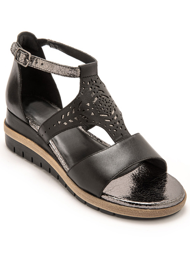 Sandales cuir motifs ajourés