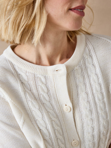 Cardigan en maille torsadée