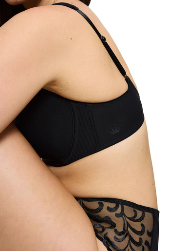 Soutien-gorge à armatures minimizer