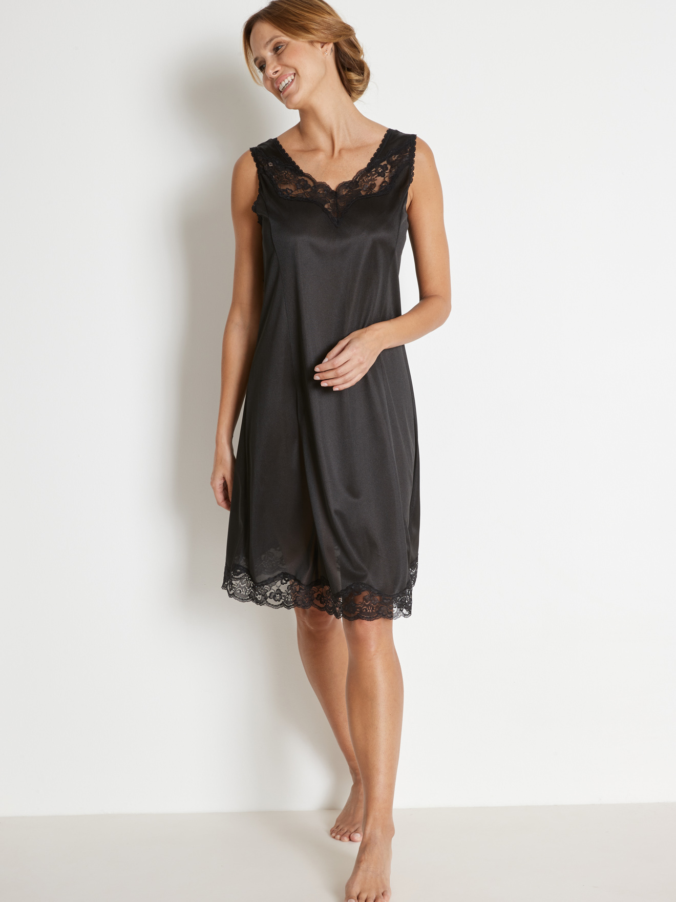 Short Noir Femme Sous Robe – Fond de robe