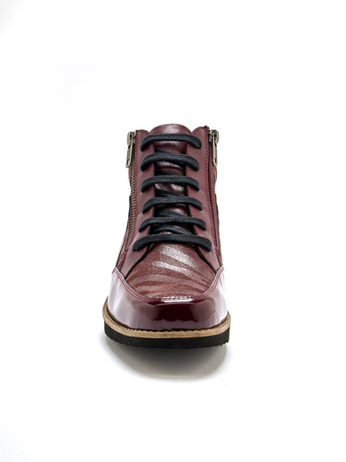 Boots à lacets cuir doublées suédine