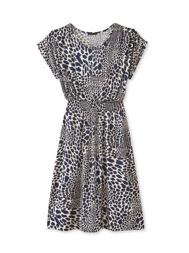 Robe encolure bateau en maille fluide