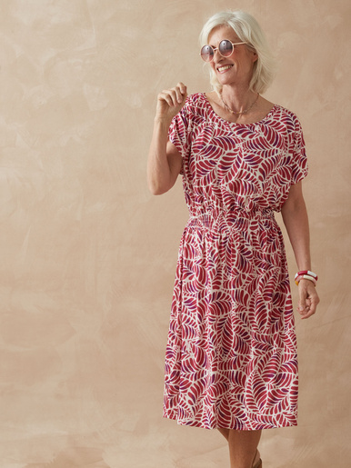 Robe encolure bateau en maille fluide