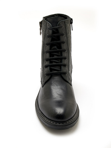 Bottines avec zip et lacets