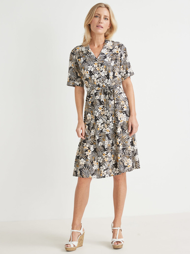 Robe col tailleur manches courtes