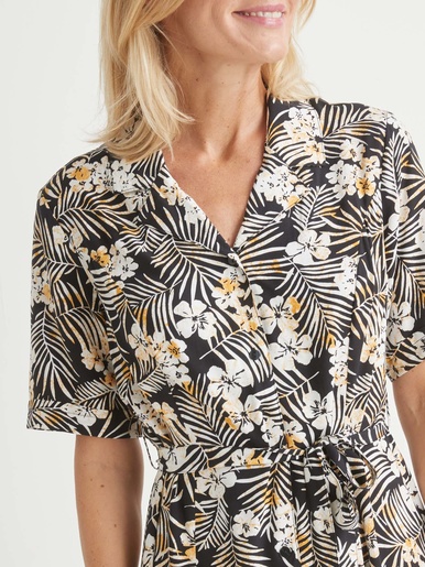 Robe col tailleur manches courtes