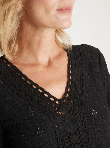 Tee-shirt avec macramé