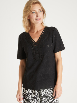 Tee-shirt avec macramé