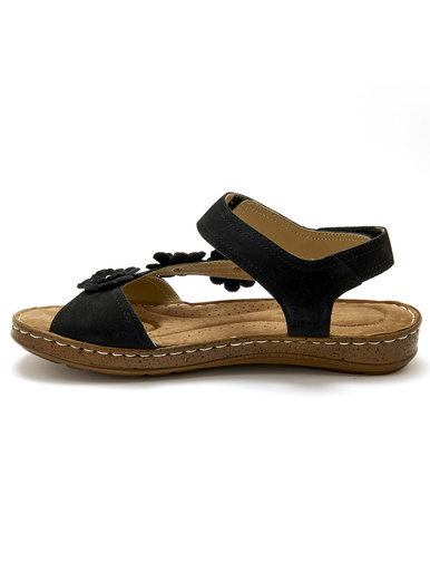 Sandales avec scratchs à la cheville