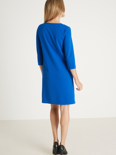Robe housse en maille fluide