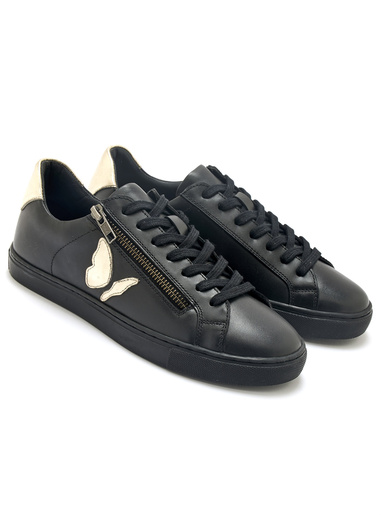 Baskets cuir motif papillon