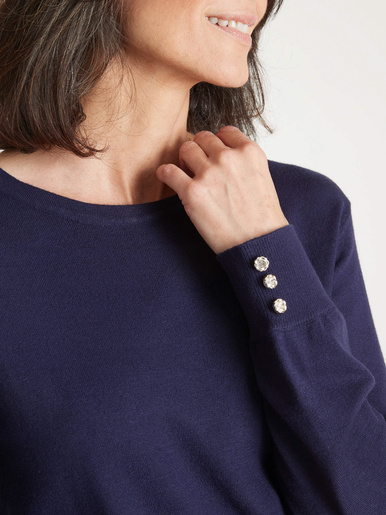 Pull boutons-bijoux aux manches