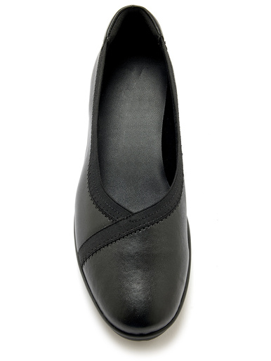 Ballerines tout cuir élastiquées