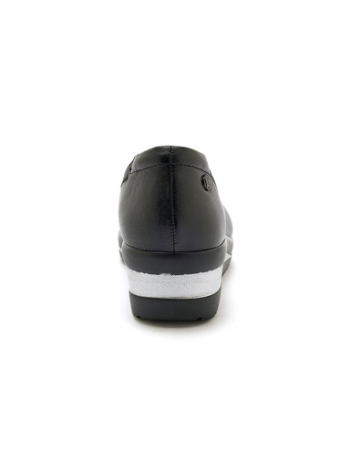 Ballerines tout cuir élastiquées