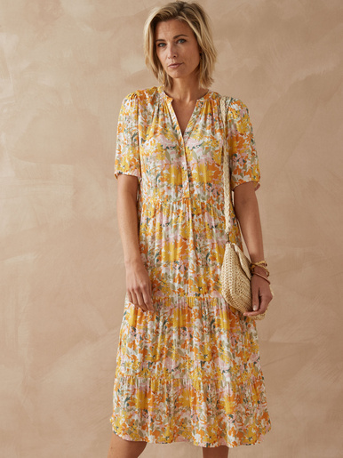 Robe longue à volants