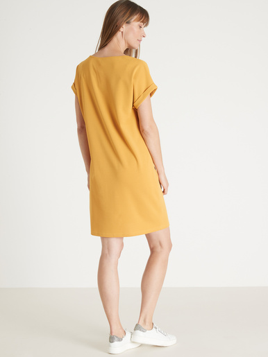Robe housse en maille