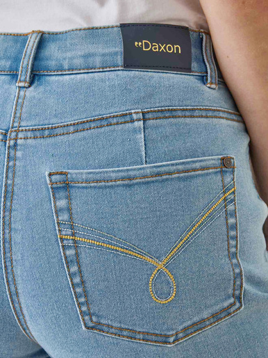 Jean droit taille haute stretch