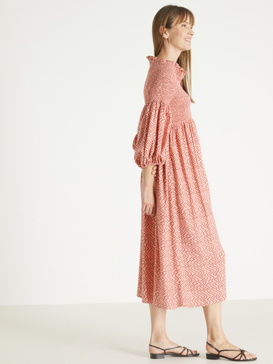Robe longue boutonnée à smocks