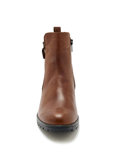 Boots dessus cuir