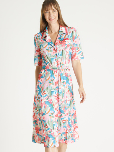 Robe élégante toute boutonnée