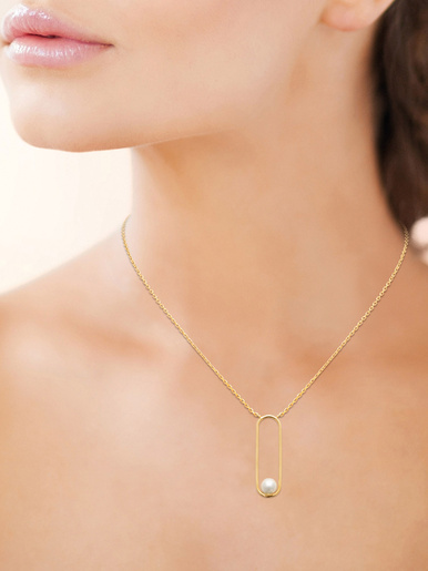 collier plaqué or avec imitation perle