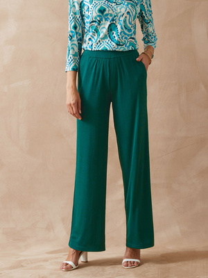 Pantalon large et droit