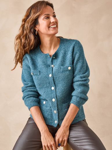 Cardigan chic