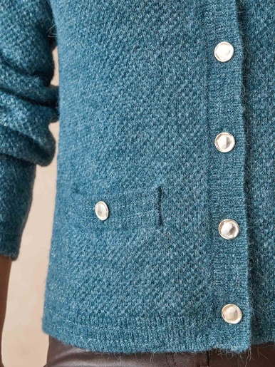 Cardigan chic