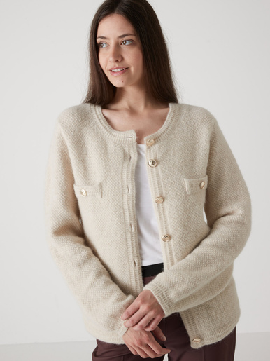 Cardigan chic