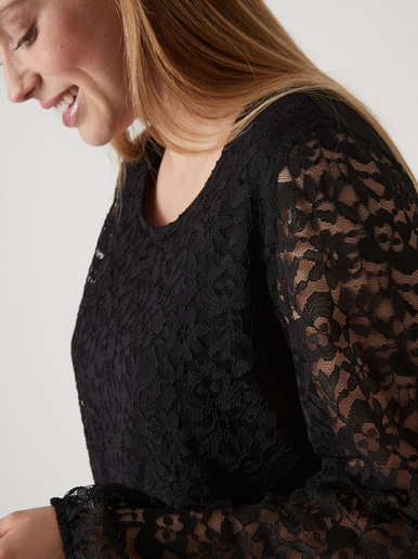 Tee-shirt avec dentelle