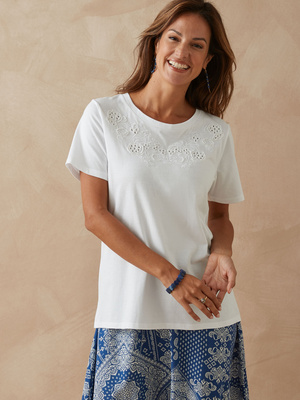 Tee-shirt avec perles fantaisie et brode