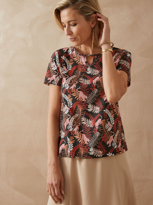 Tee-shirt encolure fantaisie