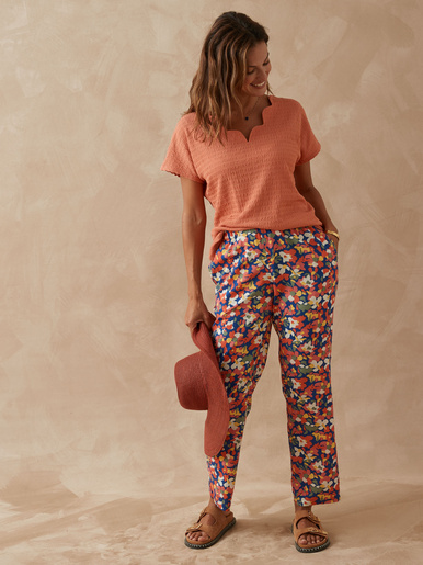 Tee-shirt encolure fantaisie