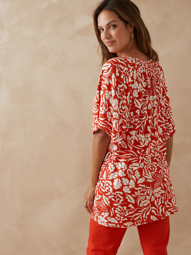 Tee-shirt V smocks au dos
