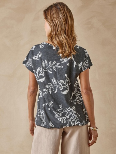 Tee-shirt base resserrée