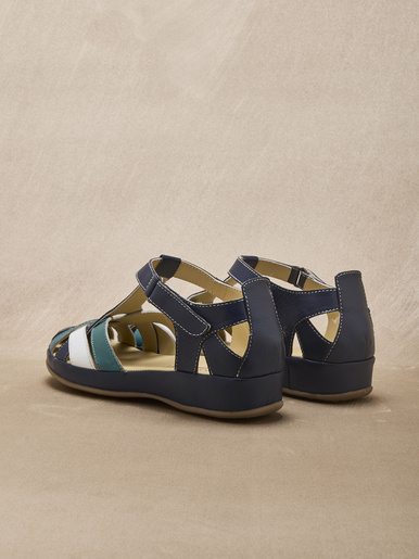 Salomés cuir à brides croisées