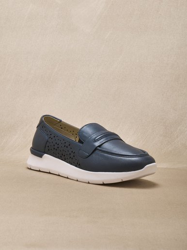 Mocassins cuir motifs ajourés