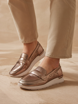 Mocassins cuir motifs ajourés