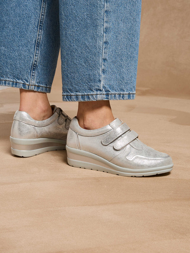 Derbies tout cuir à scratchs