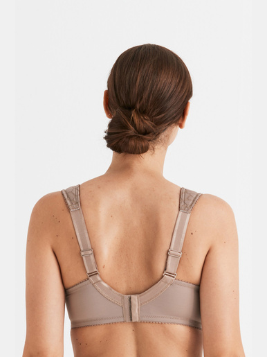 Soutien-gorge armatures enveloppant